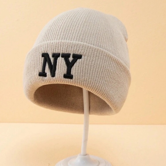 1piece Men's 3d Embroidery Knitted Hat With Ny Lettering, Fall And Winter - Picture 1 of 3
